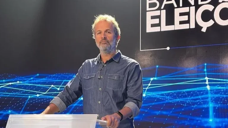 Fernando Mattar no estúdio durante o Band Eleições (Divulgação/Band)