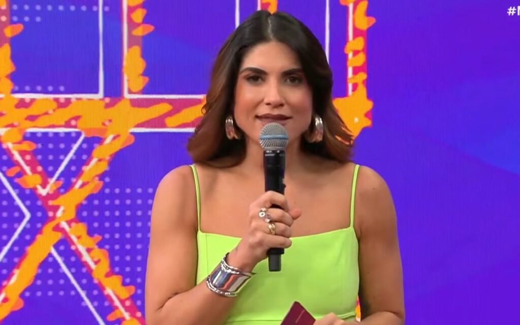 Pâmela Lucciola comandando o Melhor da Noite (Reprodução)