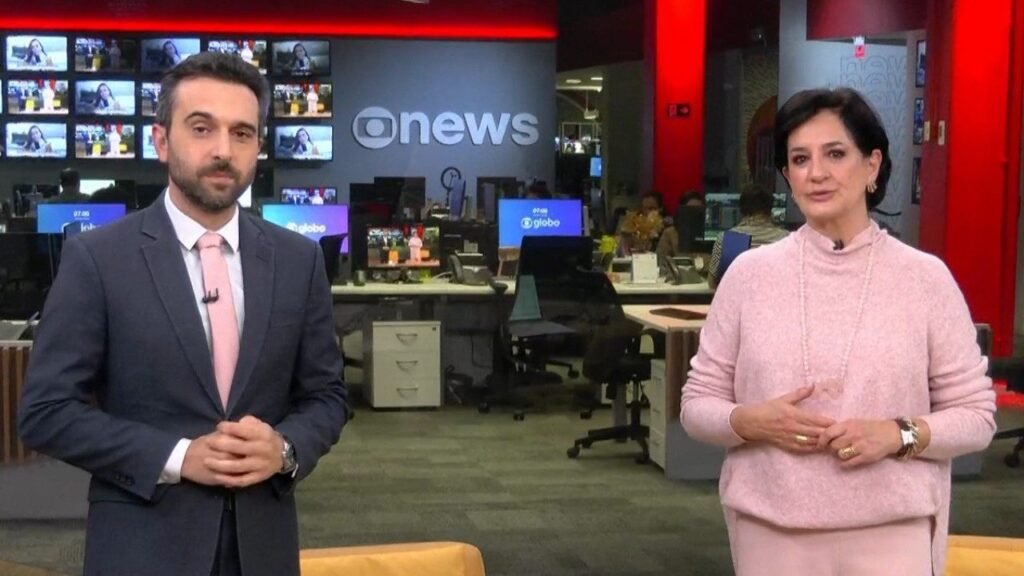 A veterana Monica Waldvogel está cotada para deixar o comando do telejornal matinal (Reprodução)