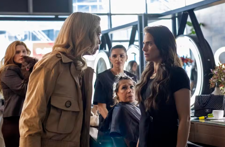 adriana-e-pilar-se-enfrentam-em-quem-ama-cuida-todamidia